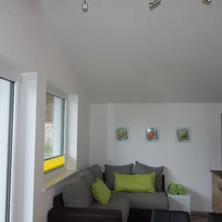 N2 - Bei Der Steinbergbahn